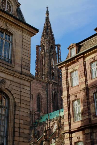 Auto-école à Strasbourg – Permis en boîte manuelle ou automatique avec paiement facilité